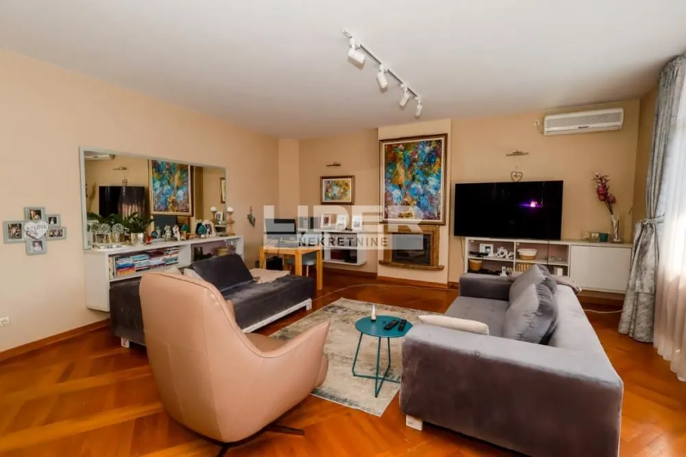 Prodaja, kuća, 544m², Višnjička Banja, Palilula Sve Podlokacije