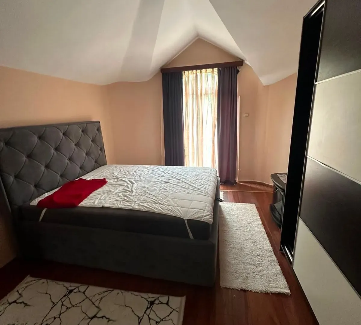 Rent, house, 200m², Donja Gorica, Podgorica