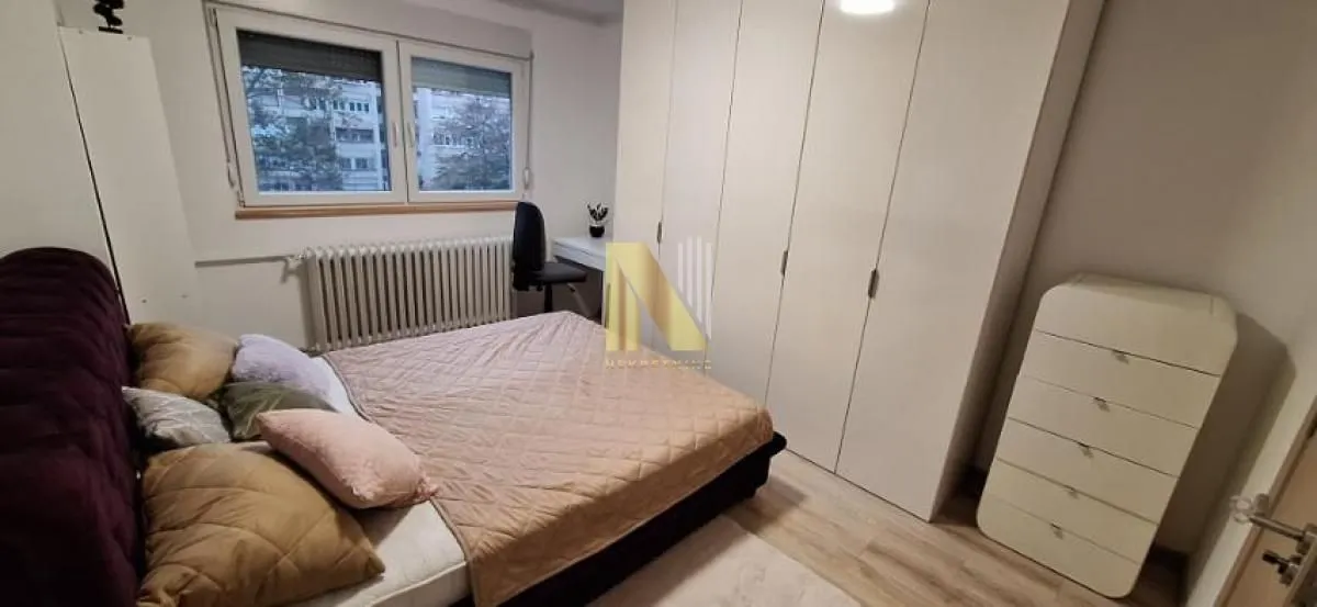 Izdavanje, dvosoban stan, 51m², Bulevar Oslobodjenja, Novi Sad Sve Podlokacije