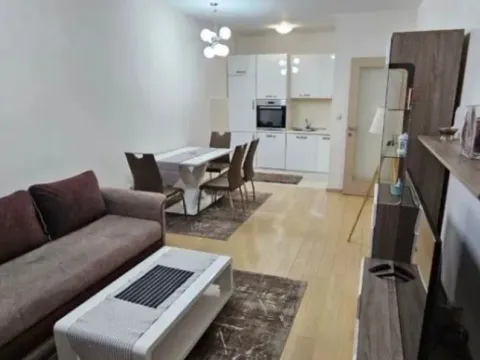 Izdavanje, jednosoban stan, 47m², City Kvart, Podgorica - image 5