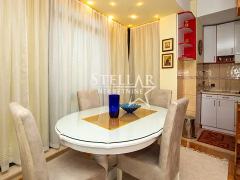 Izdavanje, dvosoban stan, 76m², Centar, Podgorica - image 13