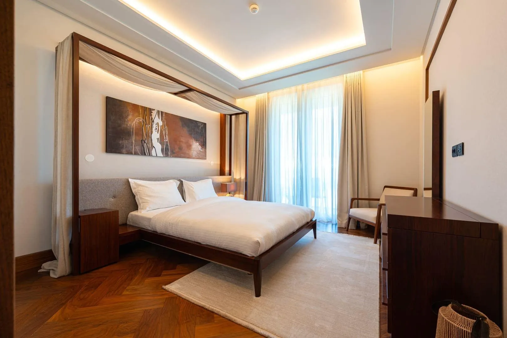 Prodaja, četvorosoban stan, 350m², Porto Montenegro, Tivat