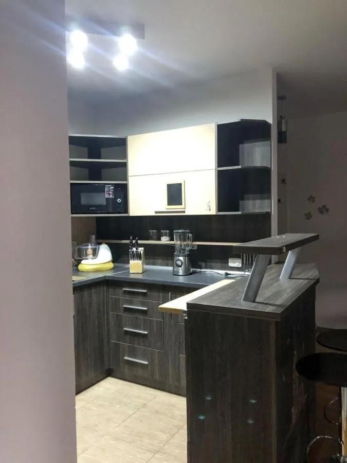 Rent, three bedroom apartment, 191m², Tivat, Crna Gora