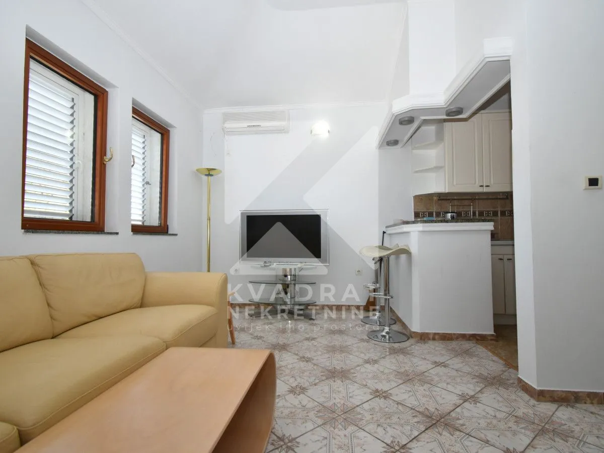 Rent, house, 300m², Donja Gorica, Podgorica