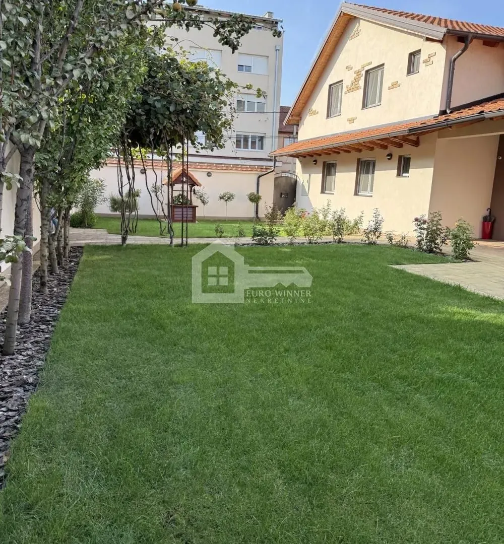 Prodaja, kuća, 162m², Zemun Gornji Grad, Zemun Sve Podlokacije