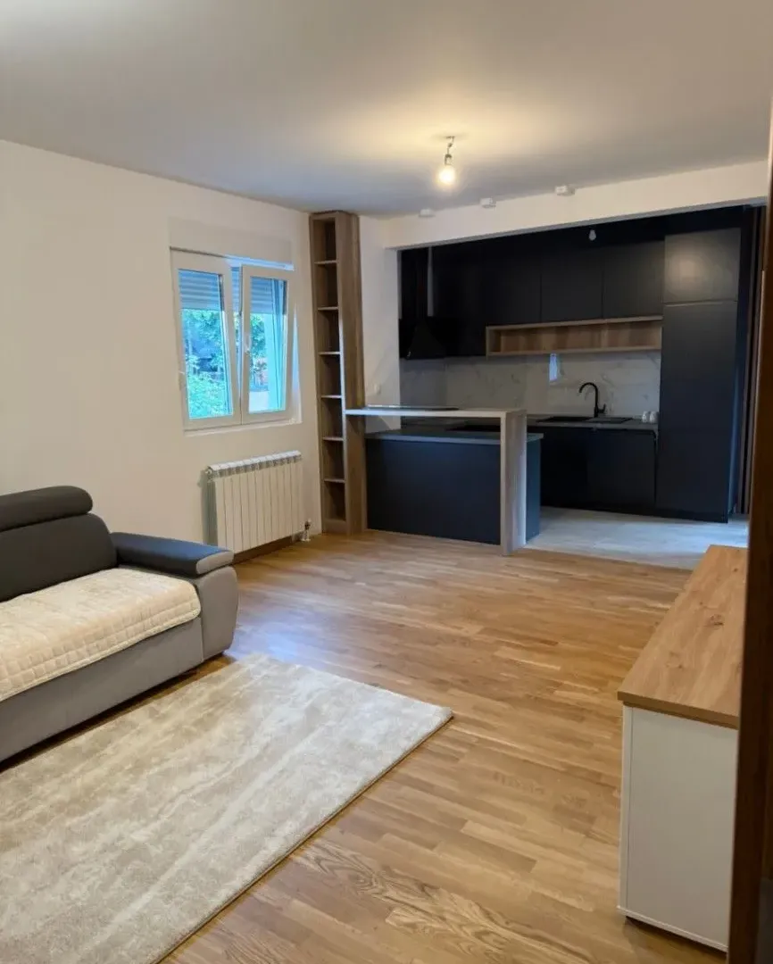 Prodaja, dvosoban stan, 78m², Žabljak, Crna Gora