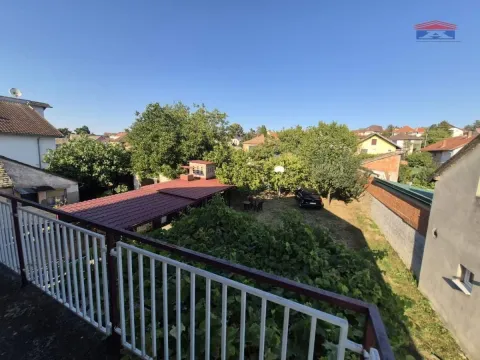 Izdavanje, kuća, 253m², Sremska Kamenica, Petrovaradin - image 24