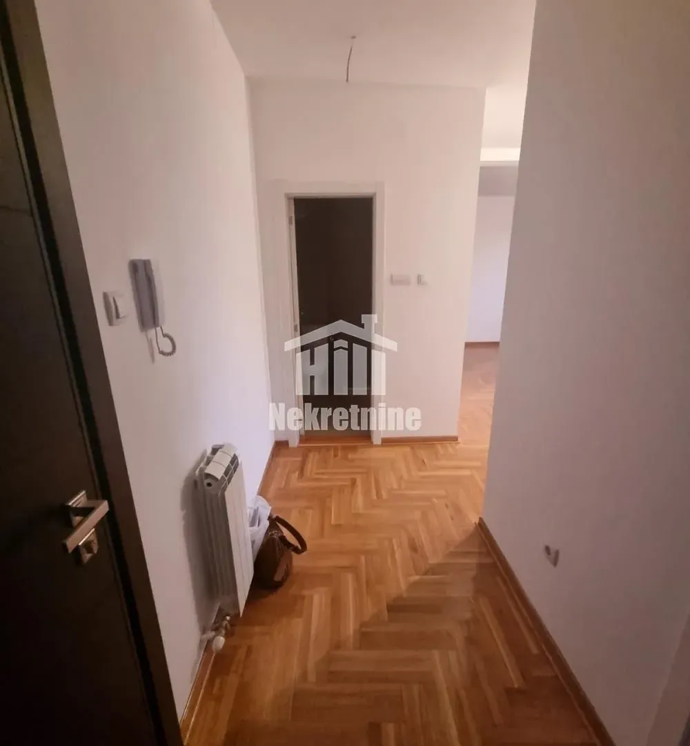 Sale, one bedroom apartment, 43m², Zemun Cara Dušana, Zemun Sve Podlokacije