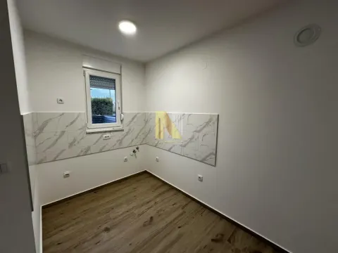 Sale, one bedroom apartment, 40m², Adice, Novi Sad Sve Podlokacije - image 4