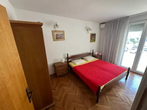 Izdavanje, stan, 80m², Centar, Budva - image 9