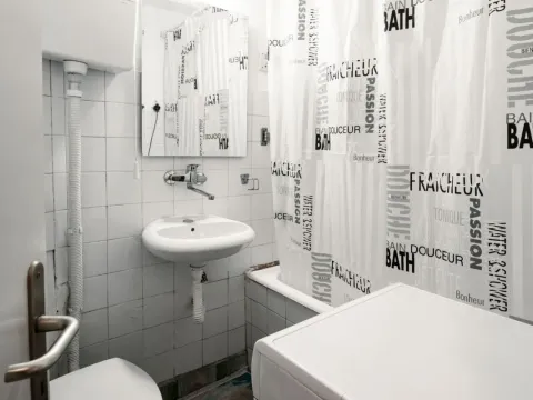Prodaja, dvosoban stan, 68m², Gintaš, Podgorica - image 3
