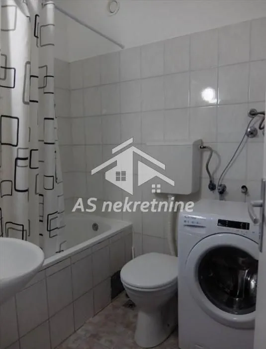 Rent, apartment, 79m², Voždovac Sve Podlokacije, Beograd