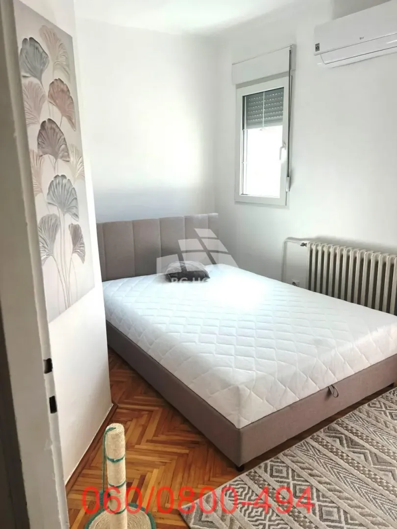 Rent, two bedroom apartment, 60m², Stari Grad, Beograd
