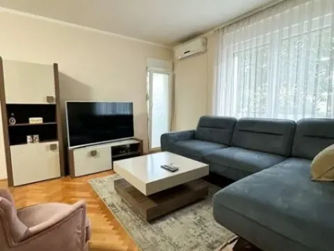 Sale, one bedroom apartment, 44m², Preko Morače, Podgorica - image 2