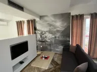 Izdavanje, kuća, 600m², Dobrota, Kotor - image 15