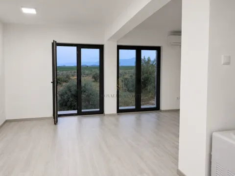 Rent, office space, 350m², Kuće Rakića, Podgorica - image 5