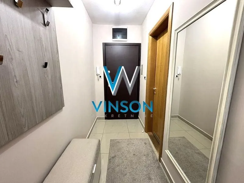Izdavanje, dvosoban stan, 56m², Sajam, Novi Sad Sve Podlokacije