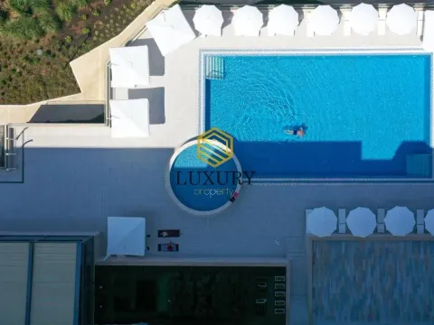 Rent, two bedroom apartment, 71m², Bečići, Budva - image 2