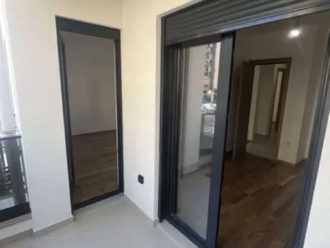 Izdavanje, dvosoban stan, 53m², City Kvart, Podgorica - image 3