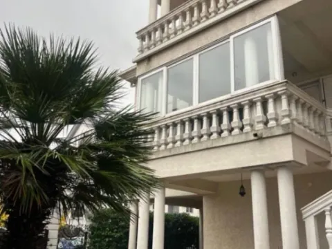 Sale, house, 470m², Stari Aerodrom, Podgorica - image 7