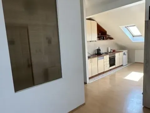 Prodaja, dvosoban stan, 79m², Centar, Jagodina - image 9