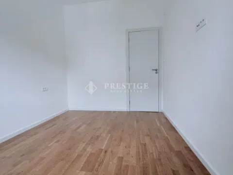 Rent, two bedroom apartment, 64m², Tološi, Podgorica - image 8