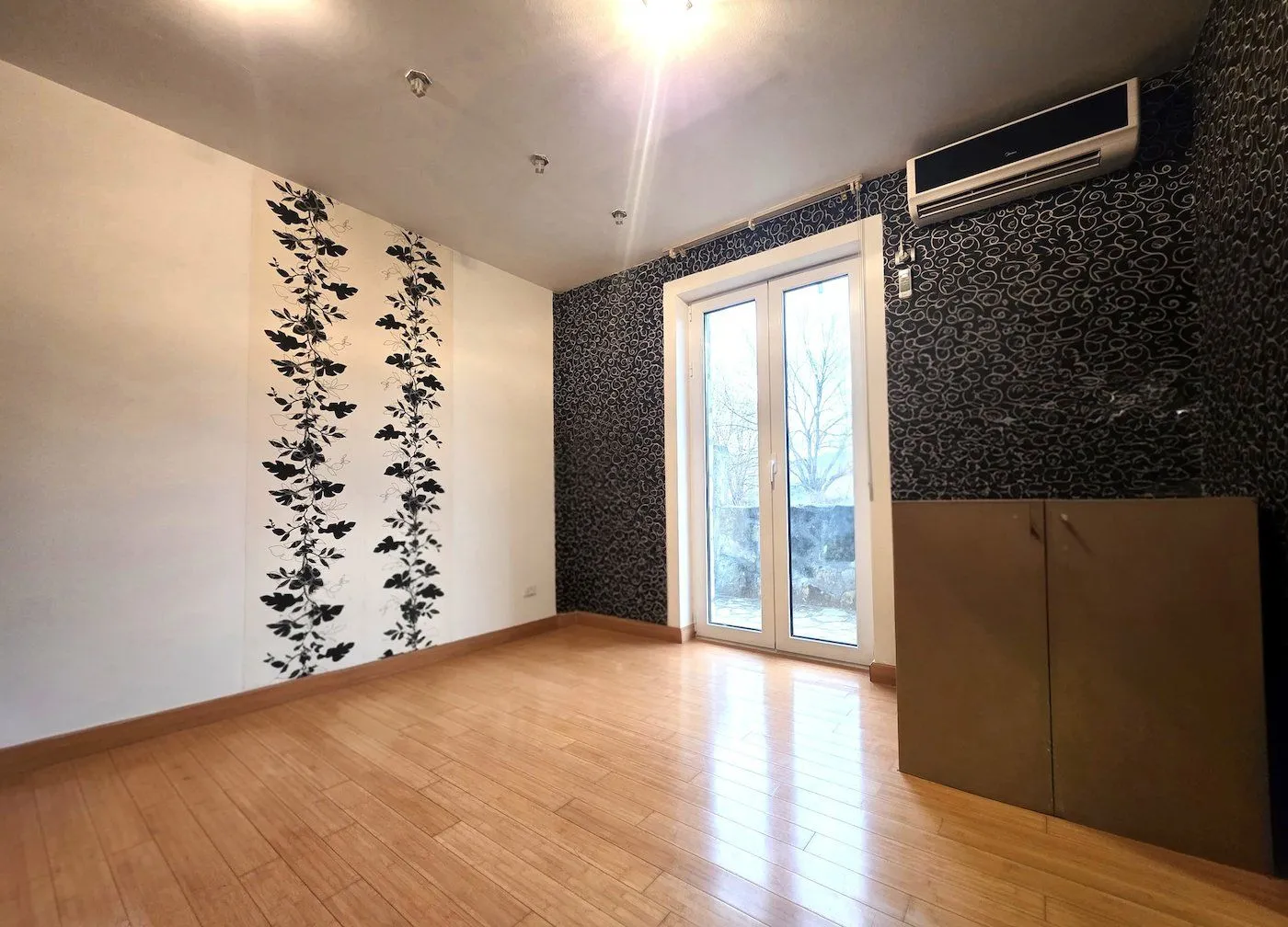 Rent, house, 168m², Murtovina, Podgorica
