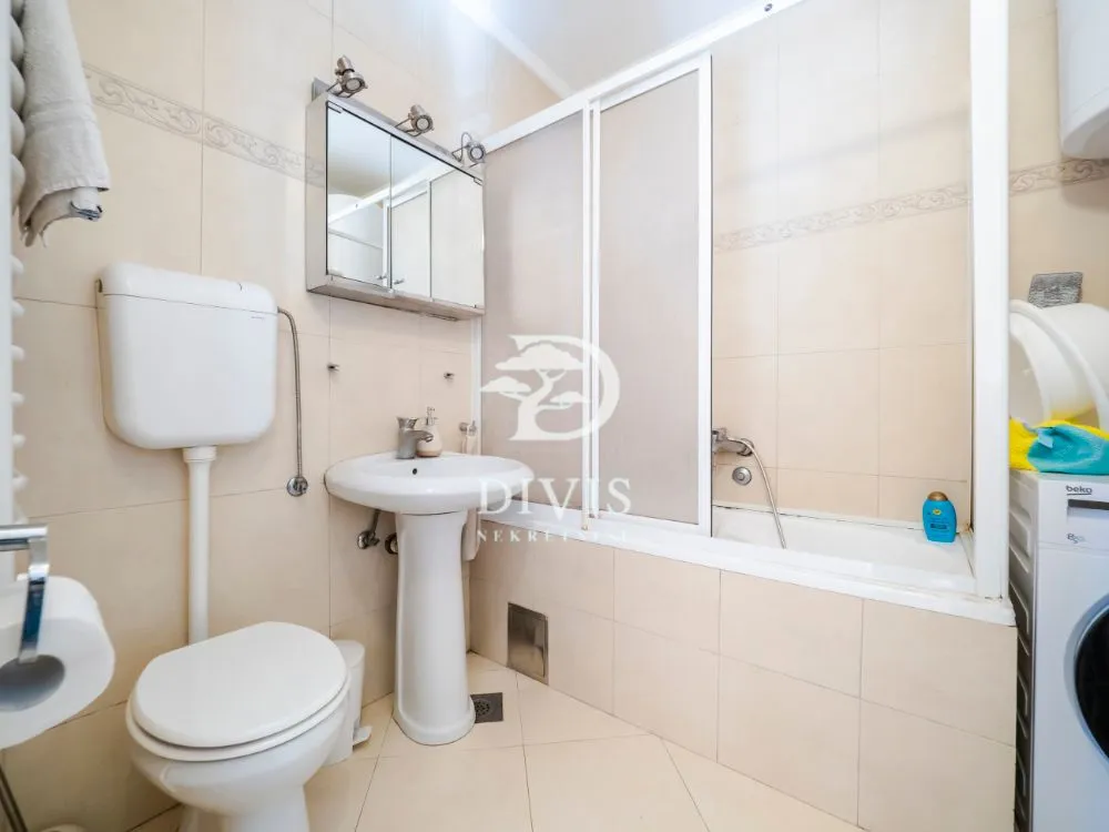Prodaja, trosoban stan, 68m², Profesorska Kolonija, Palilula Sve Podlokacije