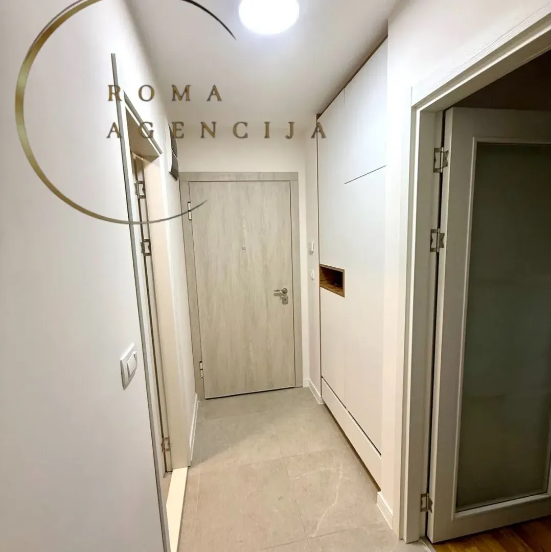 Rent, one bedroom apartment, 42m², Pobrežje, Podgorica