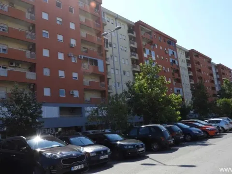 Izdavanje, jednosoban stan, 53m², Podgorica, Crna Gora - image 2