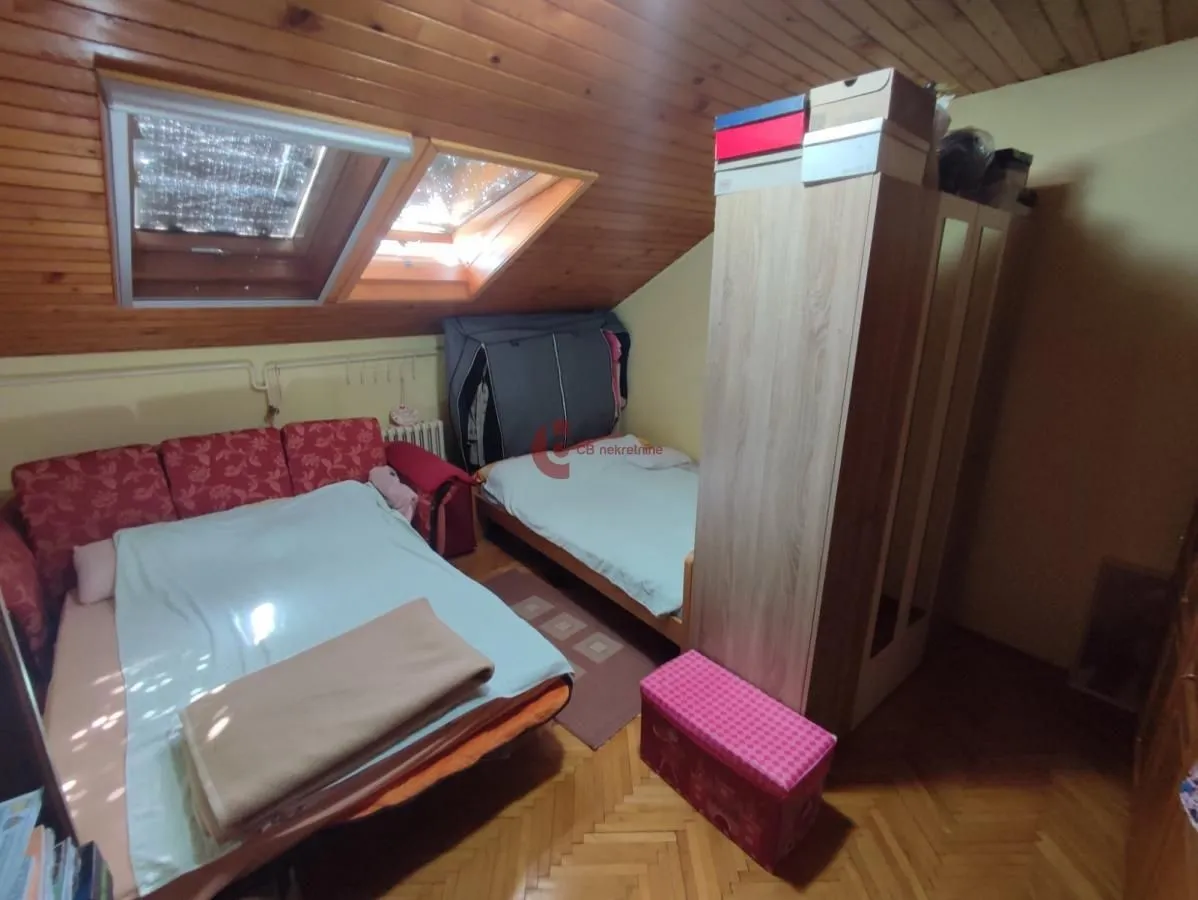 Prodaja, trosoban stan, 94m², Centar, Subotica