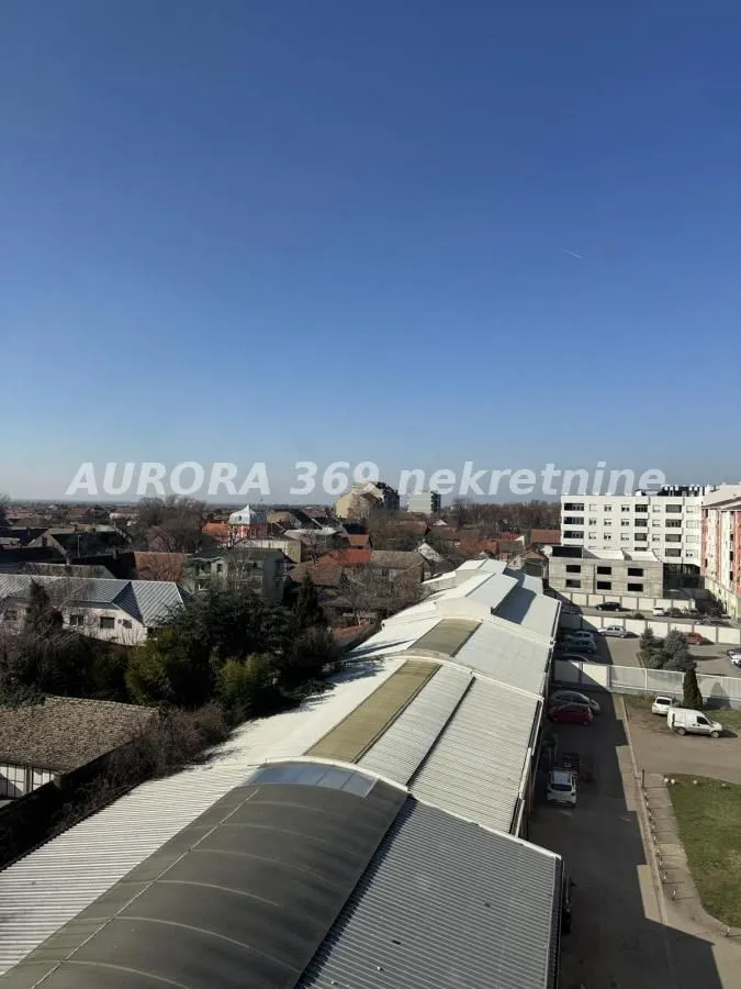 Sale, four bedroom apartment, 130m², Ruma, Srbija