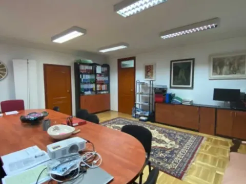 Izdavanje, poslovni prostor, 92m², Preko Morače, Podgorica - image 2