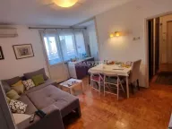 Izdavanje, dvosoban stan, 53m², Savski Venac, Beograd - image 1
