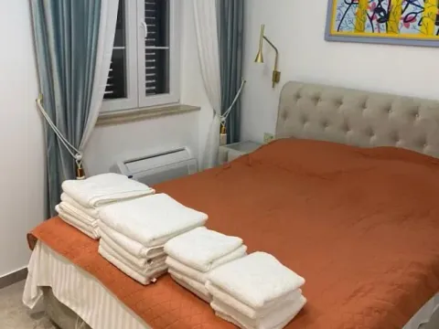 Prodaja, trosoban stan, 81m², Grad, Kotor - image 6