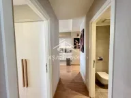 Izdavanje, trosoban stan, 83m², Savski Venac, Beograd - image 12