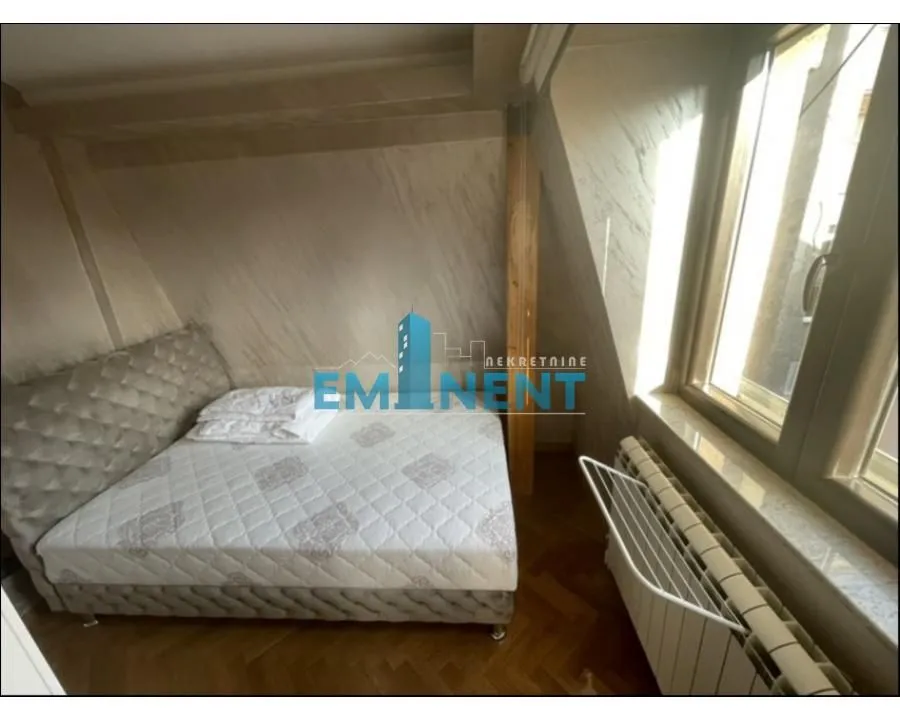 Rent, apartment, 40m², Profesorska Kolonija, Palilula Sve Podlokacije