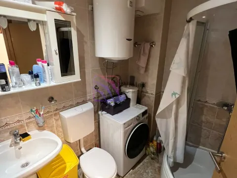 Prodaja, trosoban stan, 94m², Podgorica, Crna Gora - image 11