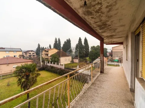 Prodaja, kuća, 215m², Tološi, Podgorica - image 7