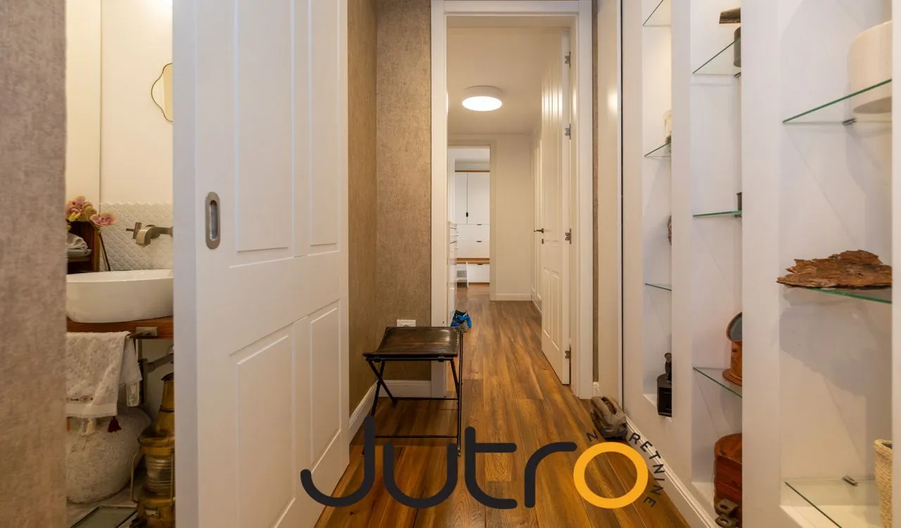 Prodaja, trosoban stan, 122m², Podgorica, Crna Gora