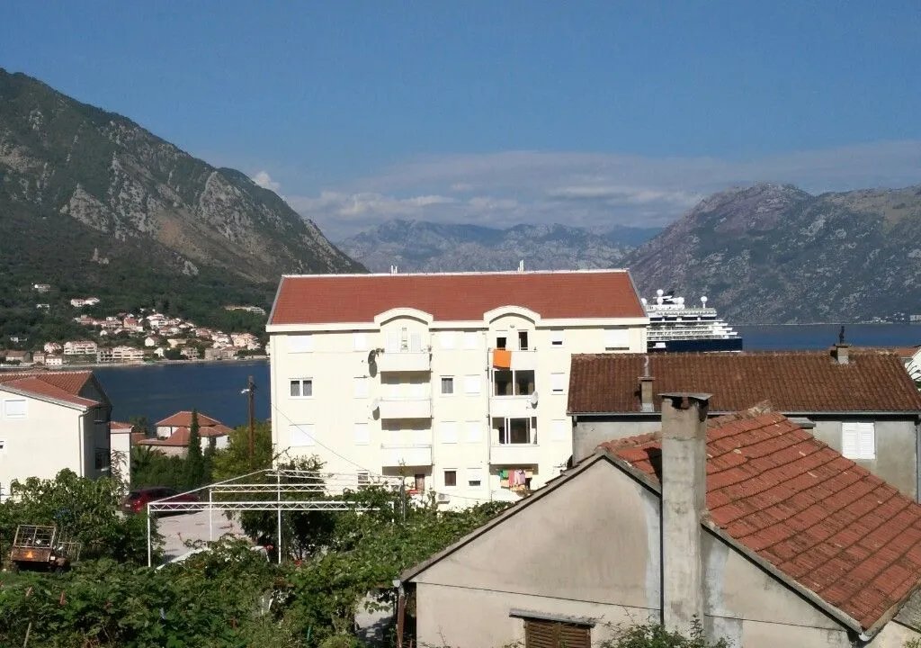 Sale, house, 68m², Dobrota, Kotor