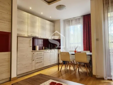 Rent, two bedroom apartment, 43m², Crveni Krst, Beograd - image 8