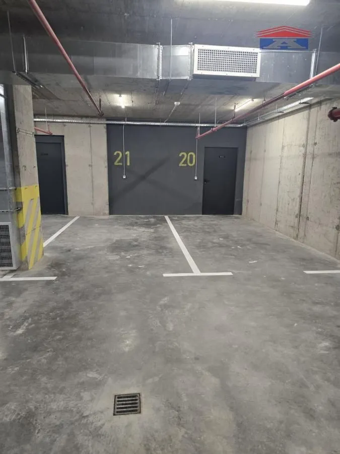 Izdavanje, jednosoban stan, 50m², Spens, Novi Sad Sve Podlokacije