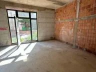 Izdavanje, poslovni prostor, 200m², Stari Aerodrom, Podgorica - image 2