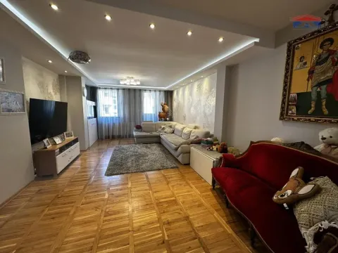 Sale, four bedroom apartment, 116m², Grbavica, Novi Sad Sve Podlokacije - image 3
