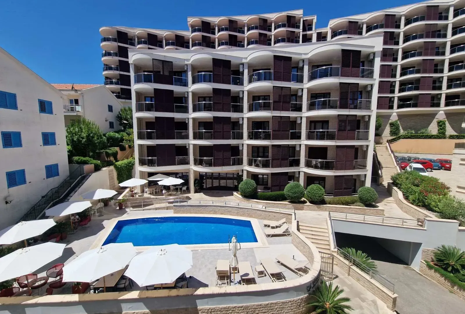 Prodaja, dvosoban stan, 89m², Bečići, Budva