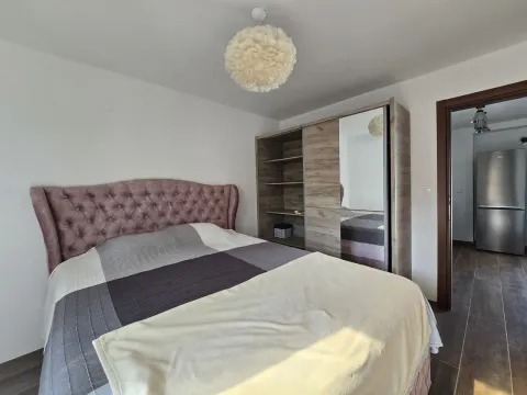 Prodaja, trosoban stan, 76m², Prčanj, Kotor - image 3