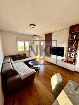 Prodaja, dvosoban stan, 72m², New City, Podgorica - image 3