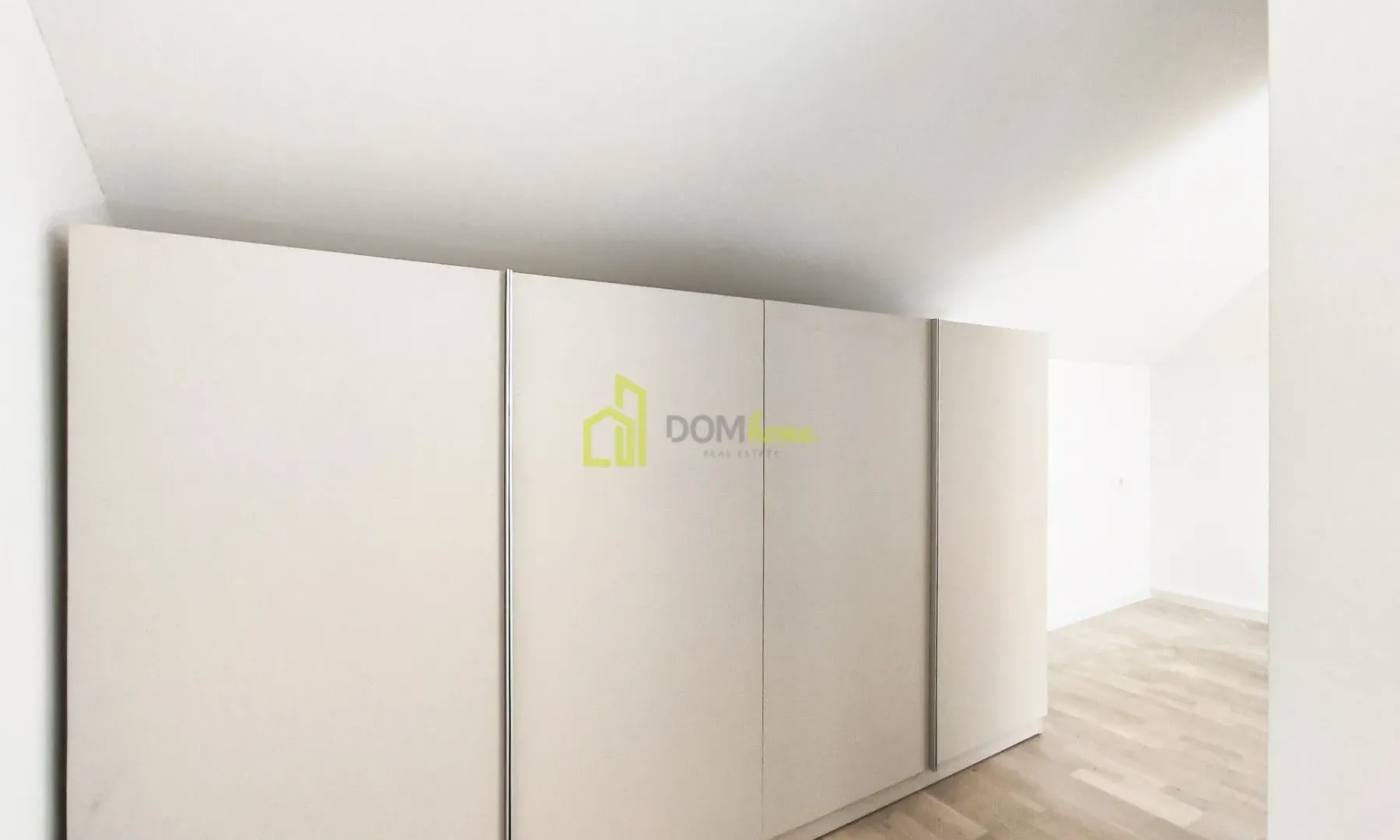 Prodaja, garsonjera, 45m², Tološi, Podgorica