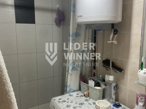 Sale, four bedroom apartment, 85m², Resnik, Beograd - image 12